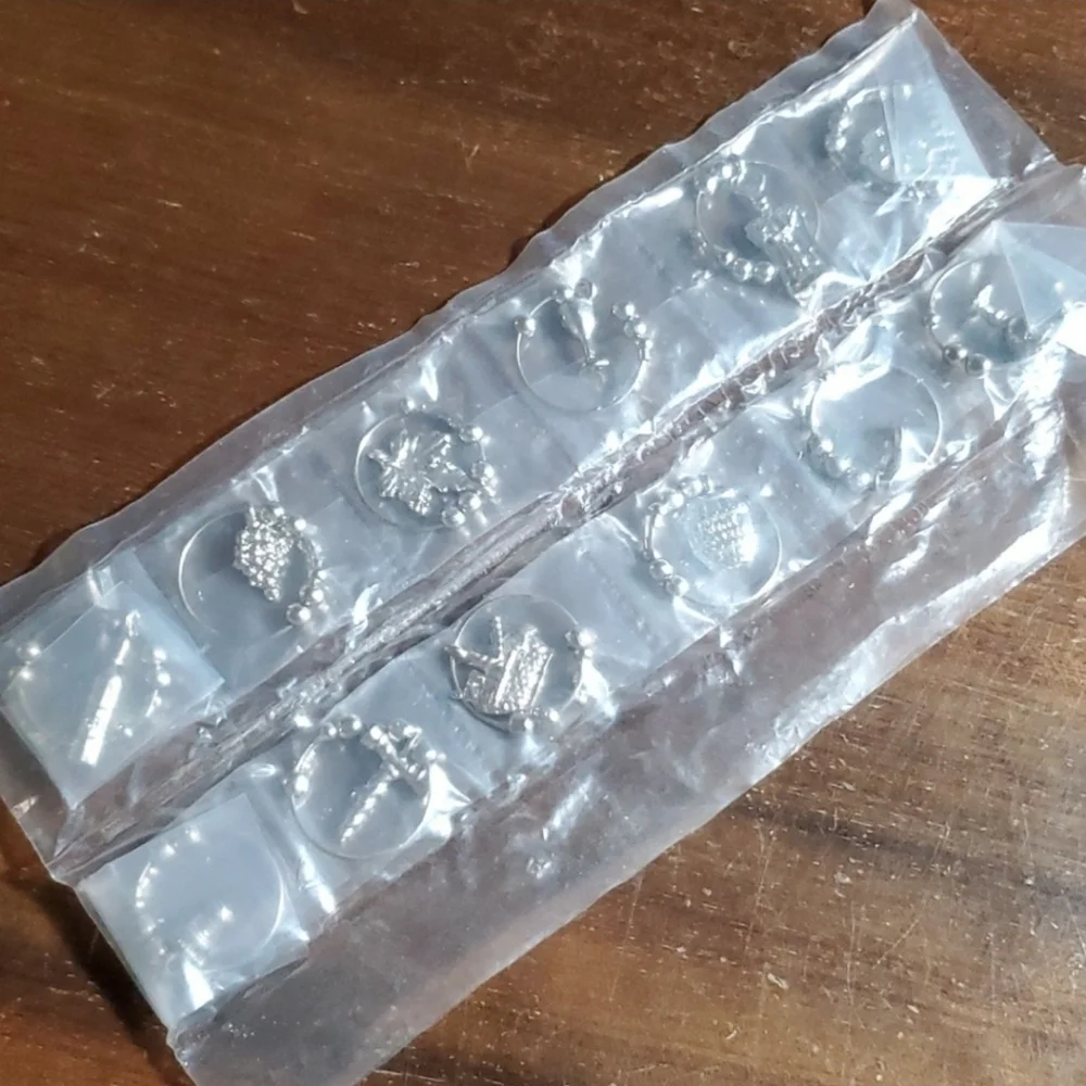 12 Wine Glass Charms Silver Tone Themed Grape Leaf Cheese Bread Basket Cork Bead
